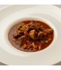 Ragout de ternera en salsa de vino tinto