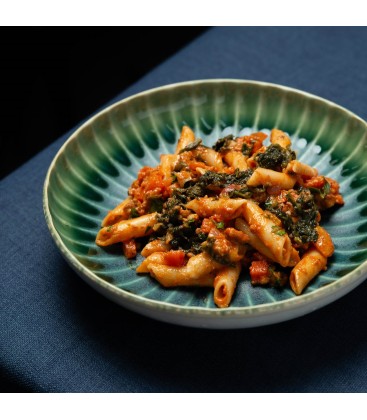 Macarrones con boloñesa, espinacas y...