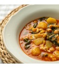Garbanzos con bacalao y espinacas