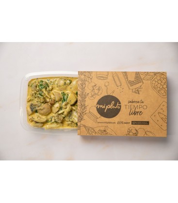 Pollo salteado con espinacas,...