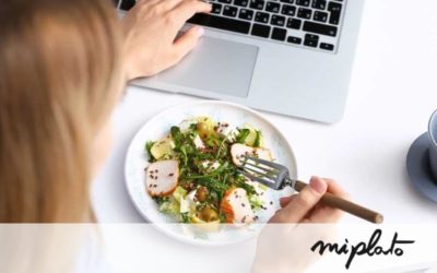 Telealmuerzos – Qué es la tendencia de los almuerzos online y cómo organizar el tuyo con éxito